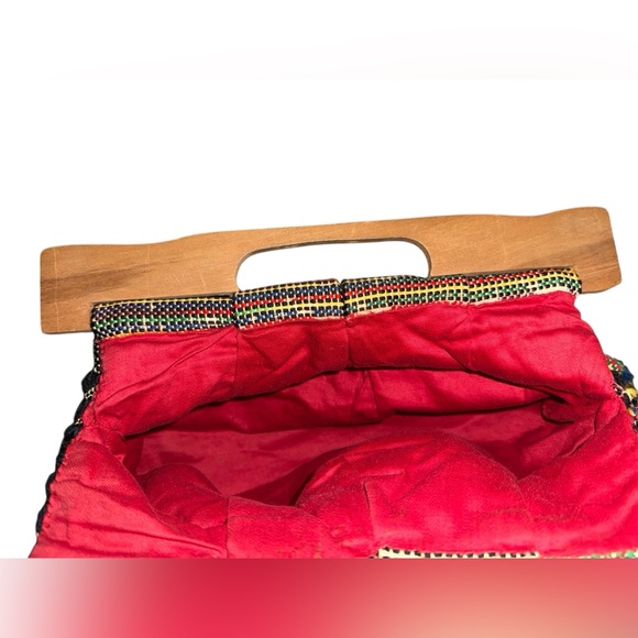 70s Vintage Tapestry Clutch Wood Handle Embroidered ZigZag Boho Hippie Bag - Picture 4 of 6